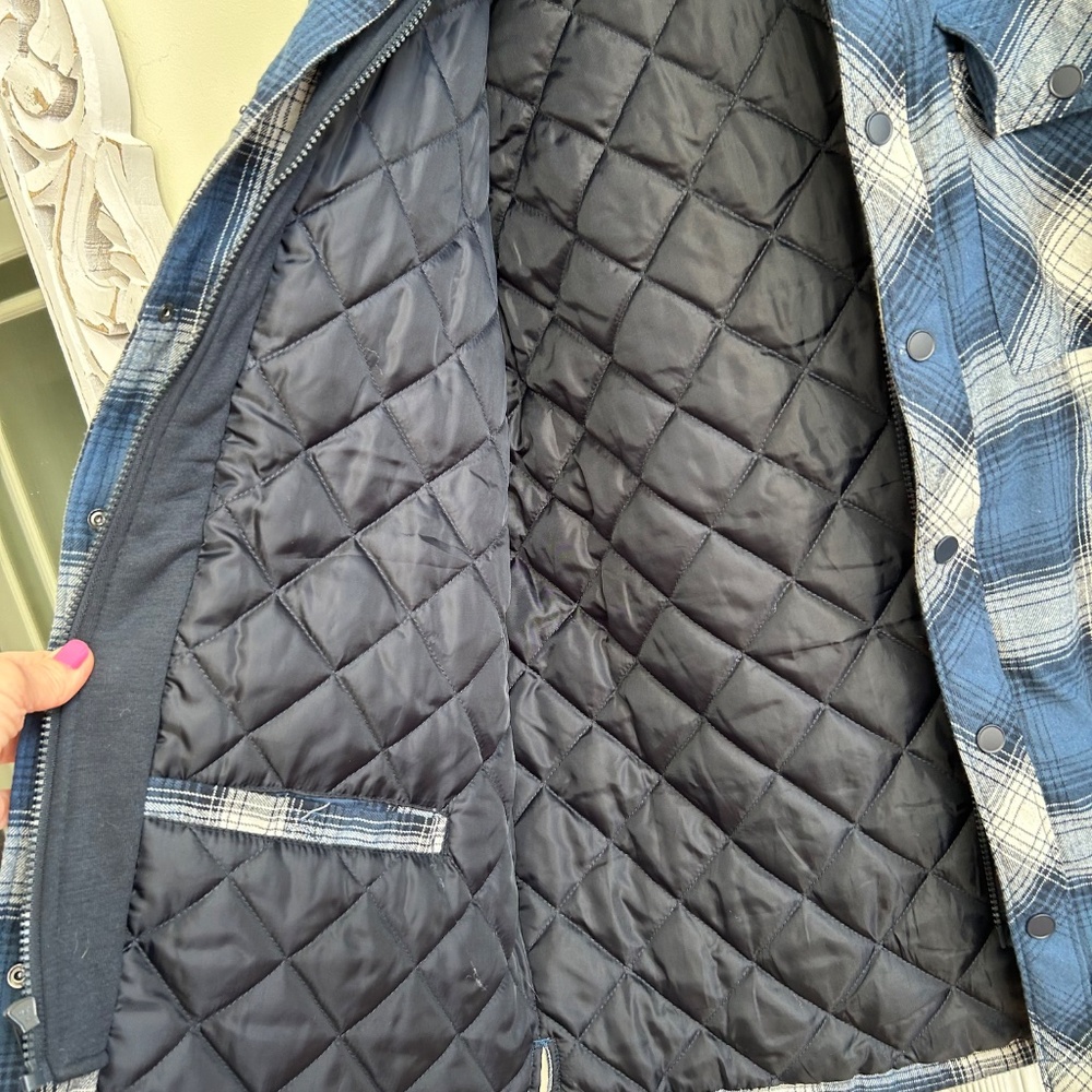 Boston Traders Men's M thick hooded jacket - Picture 3 of 16